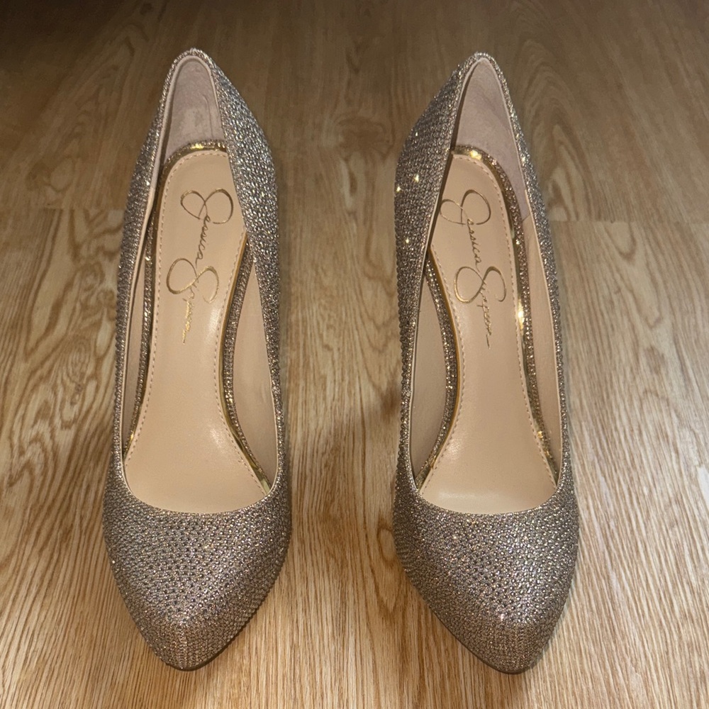 Jessica Simpson Sparkling Gold Heels